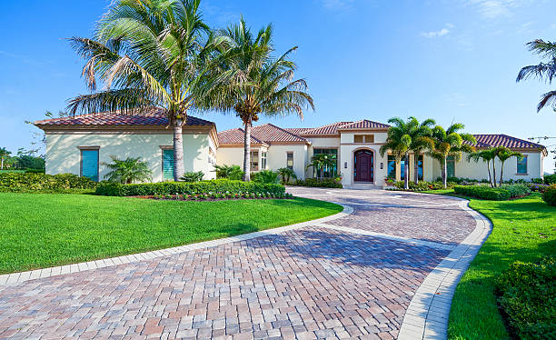 Best Driveway Paving Contractor  in Vaeboro, NC